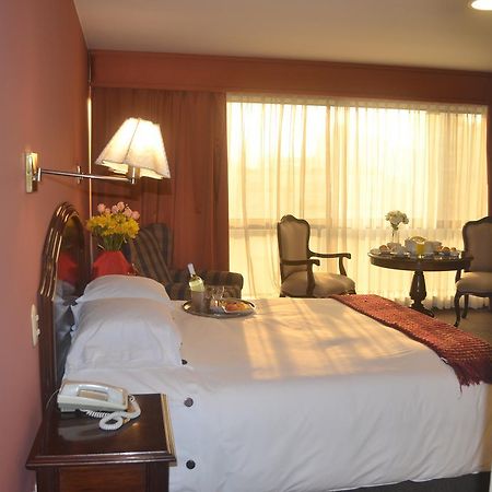 Suites Plaza Las Flores Lima Kültér fotó