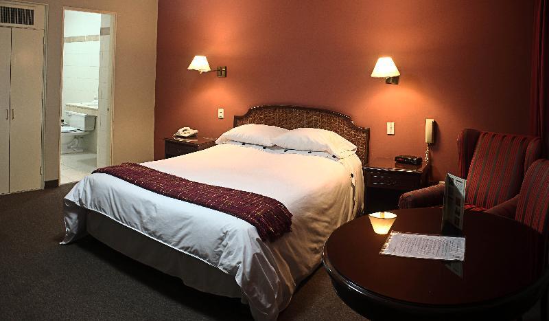 Suites Plaza Las Flores Lima Kültér fotó