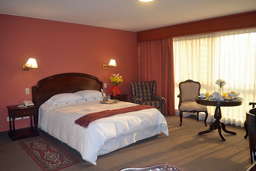 Suites Plaza Las Flores Lima Kültér fotó